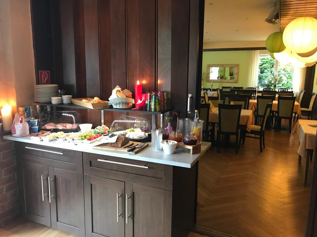 Hotel Elfenberg Schieder-Schwalenberg Екстериор снимка
